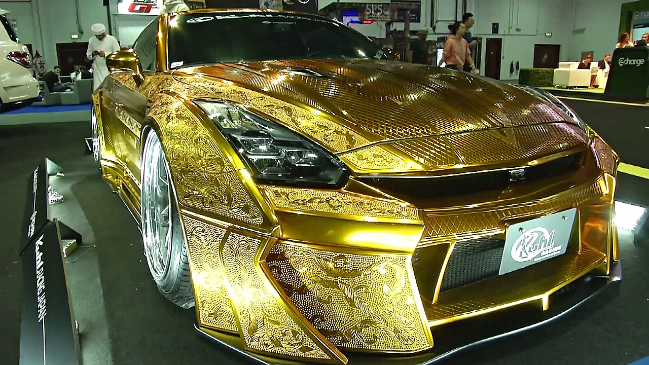 Nissan GT-R с «золотым» кузовом представили на Dubai Motorshow