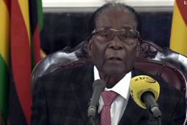 Президент Зимбабве отказался уходить в отставку