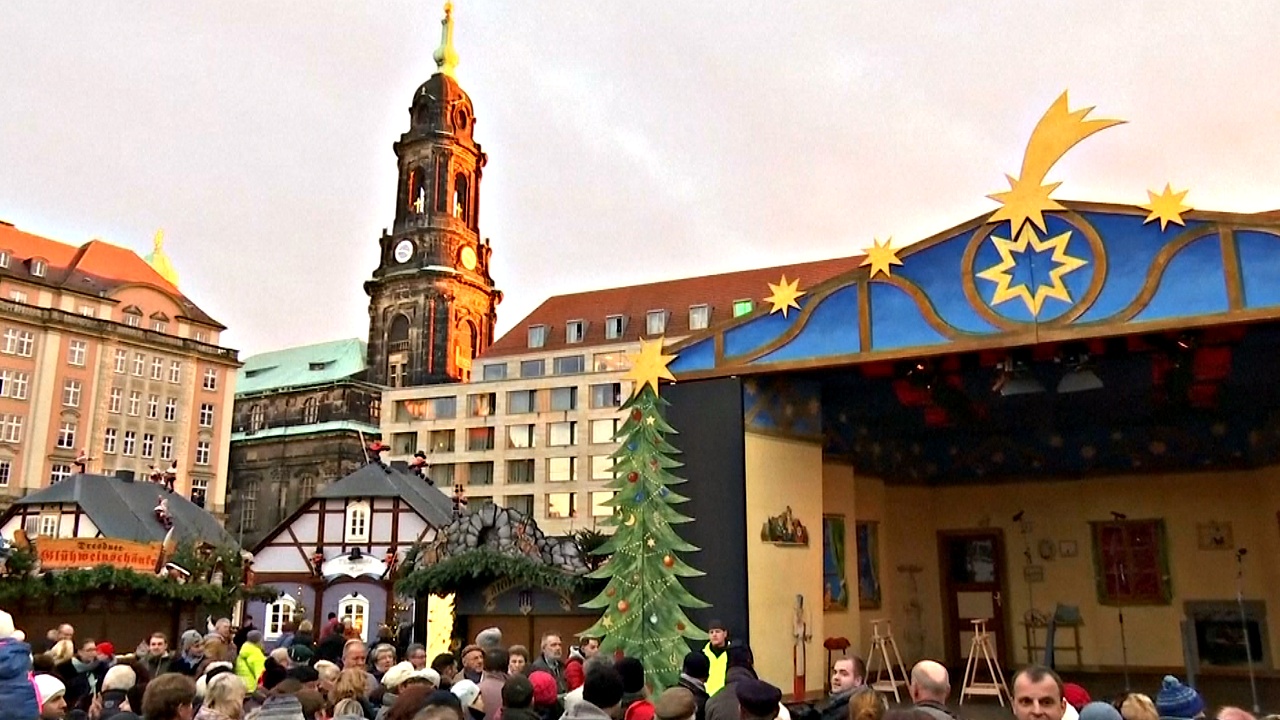В Германии открылся старейший рождественский рынок