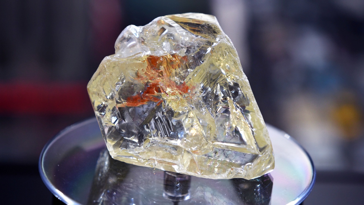 709-каратный «Алмаз мира» продали за $6,5 млн