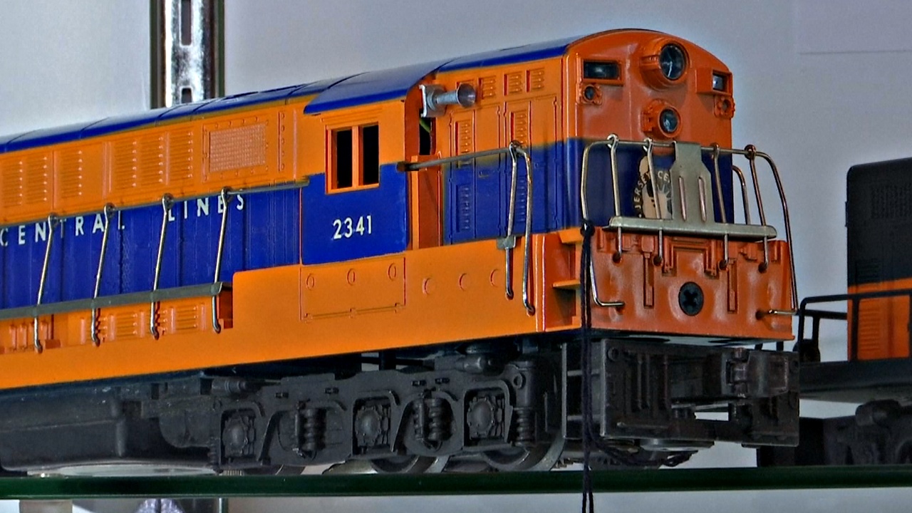 Уникальные модели поездов Нила Янга выставляют на аукцион