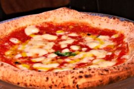 Приготовление неаполитанской пиццы внесли в список ЮНЕСКО
