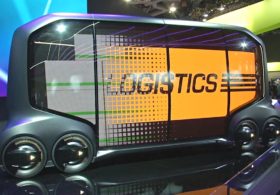 Трёхколёсный электрокар и автобус-беспилотник на выставке CES