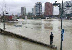 Уровень воды в Сене не превысит 6 метров