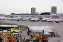 Лондонский аэропорт закрыли из-за бомбы времён войны