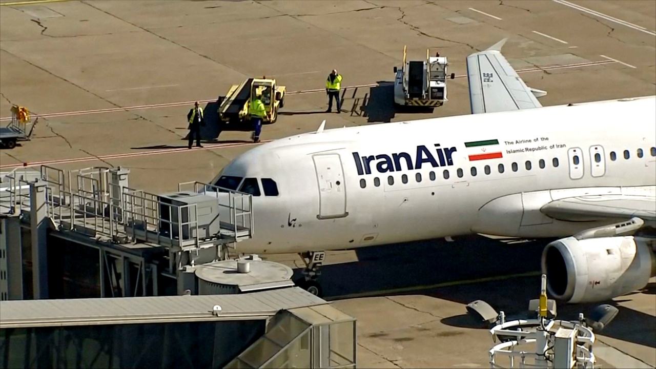 Сербия возобновляет авиасообщение с Ираном, несмотря на опасность нелегальной миграции