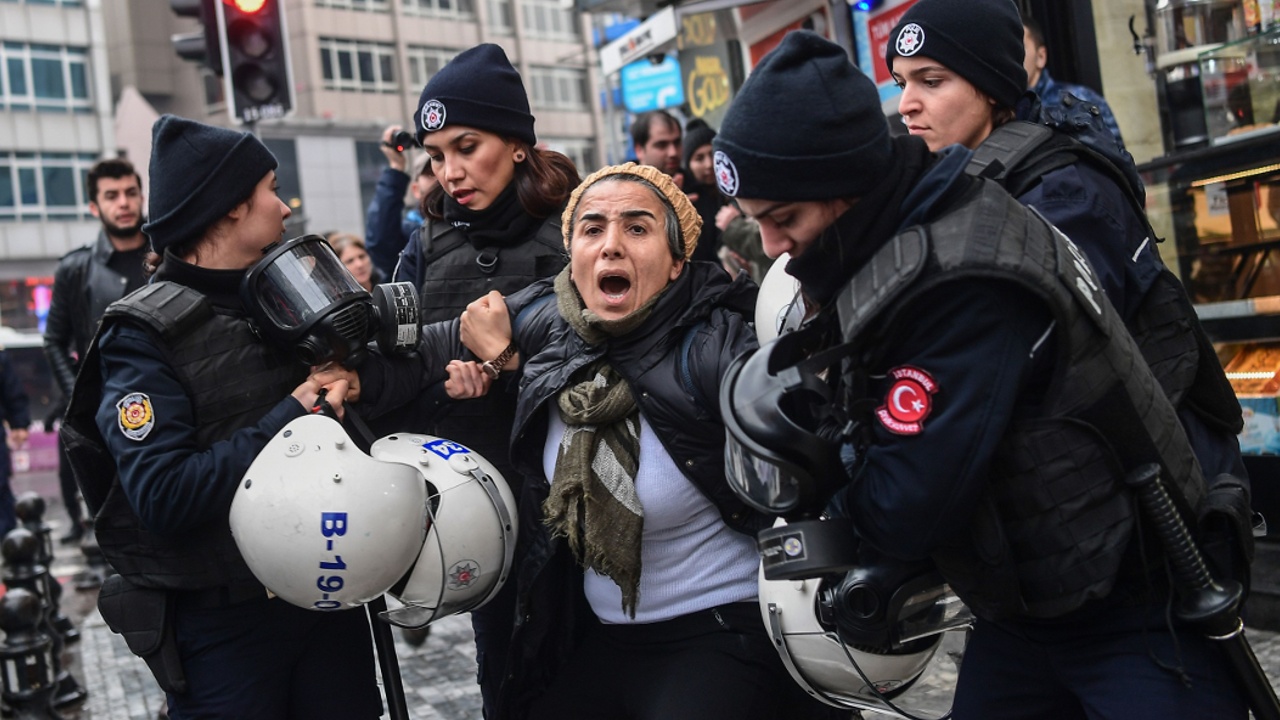 ООН: Турция масштабно нарушает права человека при режиме ЧП