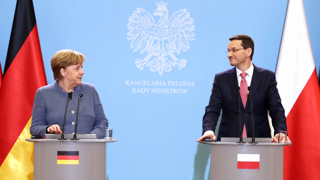 Польша продолжит требовать от Германии компенсаций за разрушения времён войны