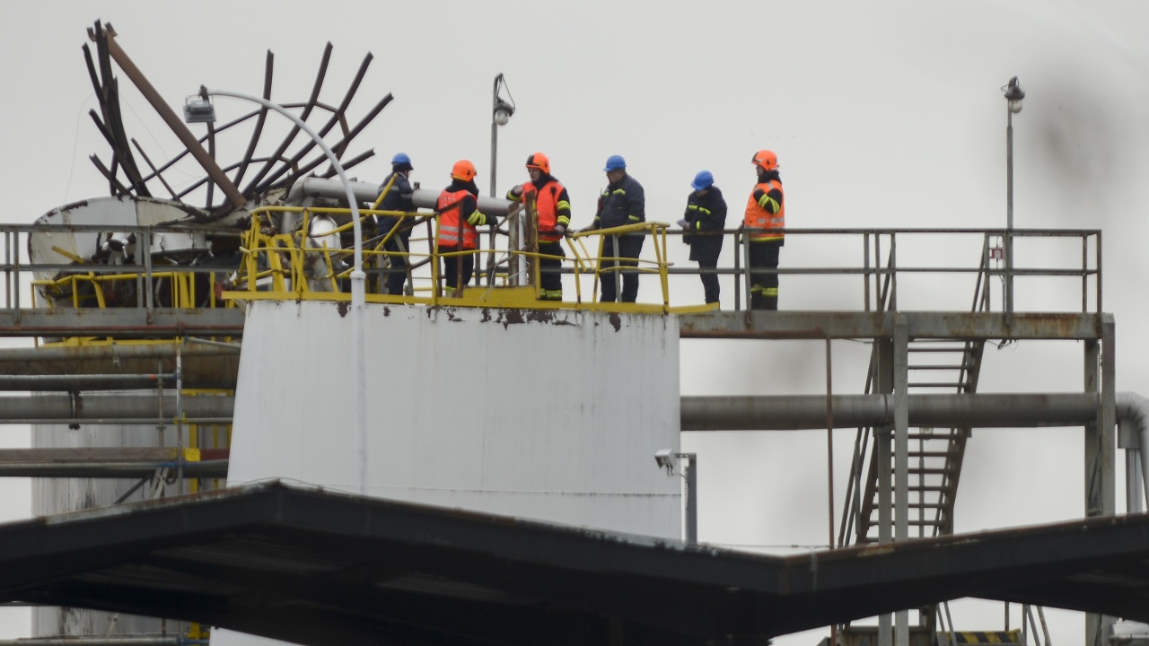 Взрыв на химзаводе в Чехии: шестеро погибли, двое ранены