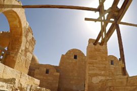 Крепость халифов и христианская церковь: Иордания ждёт туристов