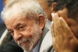 Верховный суд Бразилии разрешил отправить в тюрьму экс-президента Лулу да Силву