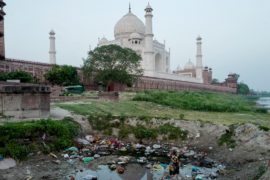 Тадж-Махал «умирает» из-за загрязнения