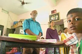 Индийский продавец чая бесплатно учит более 70 детей из трущоб