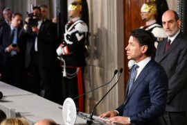 Юрист Джузеппе Конте снова формирует правительство Италии