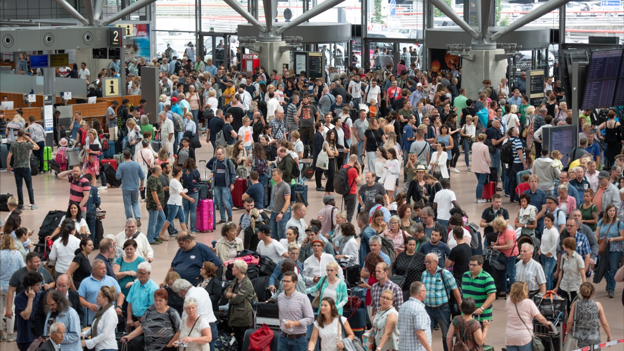 Аэропорт Гамбурга парализовало на день из-за отключения электроэнергии
