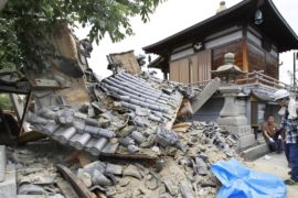 Землетрясение в Осаке: трое погибших