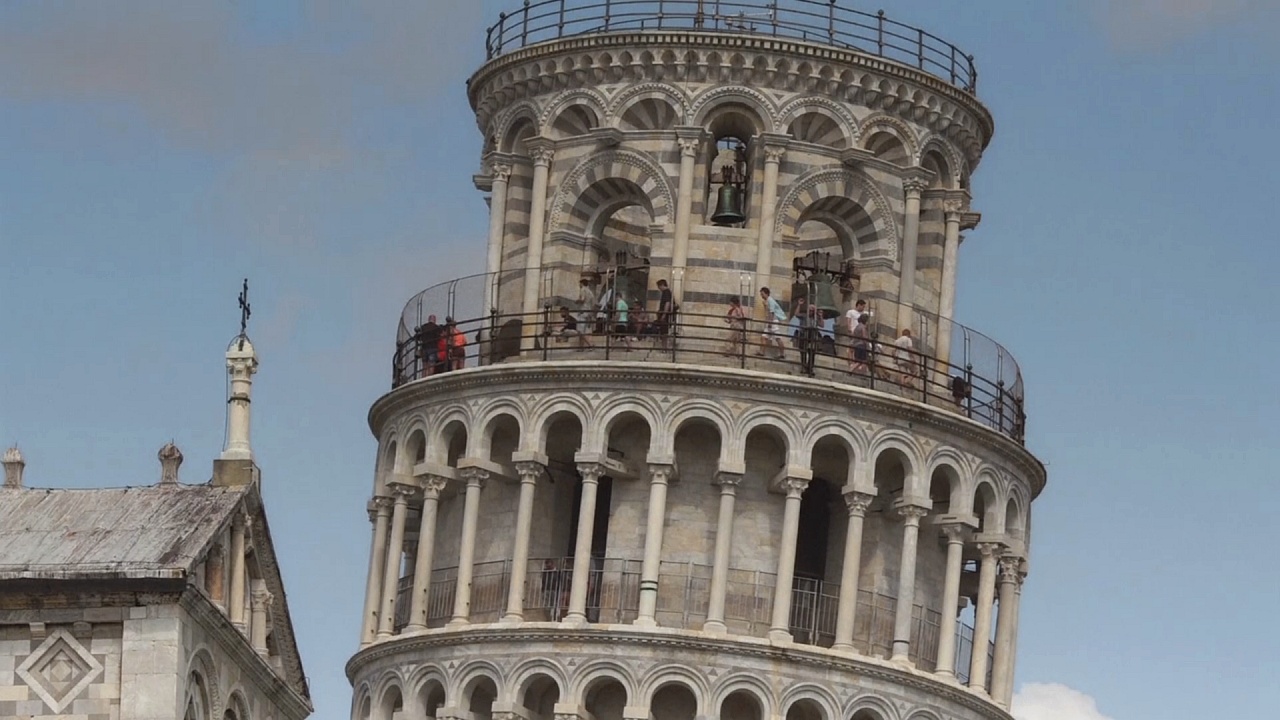 Пизанская башня: почему она не падает
