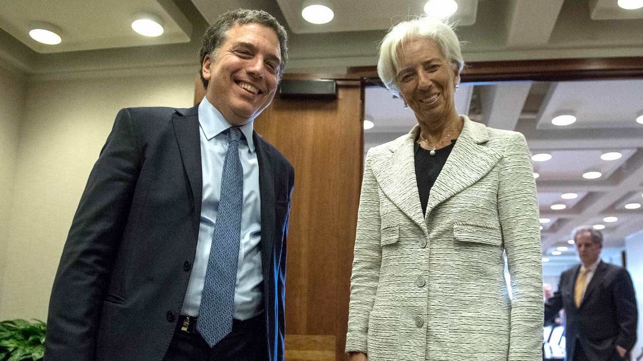 МВФ утвердил финансовую помощь для Аргентины в размере $50 млрд