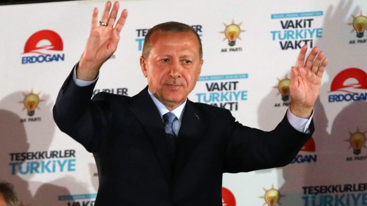 ЦИК Турции объявил о победе Тайипа Эрдогана