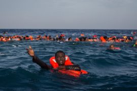 Несколько стран ЕС примут по 50 мигрантов, спасённых у берегов Сицилии