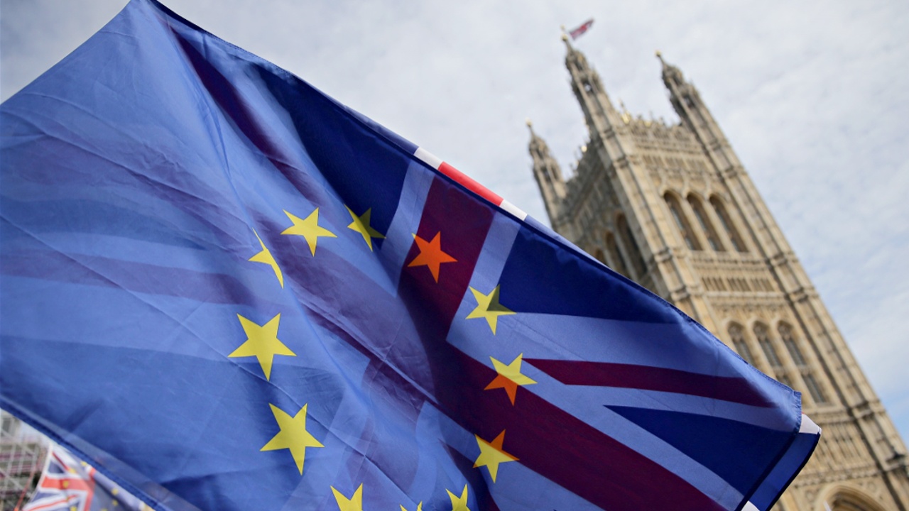 Еврокомиссия призвала страны ЕС подготовиться ко всем вариантам «брексита»