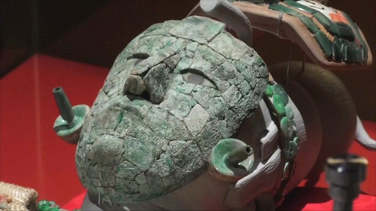Выставка в Мехико проливает свет на цивилизацию майя