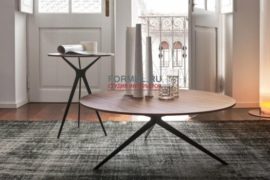 Стол итальянской мебельной фабрики