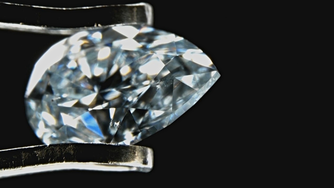 Как зародились редчайшие голубые бриллианты