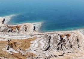 Израиль попытается спасти Мёртвое море от «смерти»