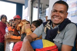 Эквадор откроет для венесуэльцев гуманитарный коридор
