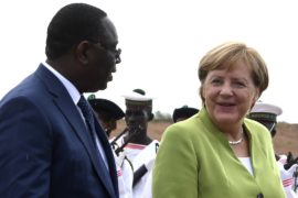 Германия содействует инвестициям в Африку, чтобы сократить миграцию молодёжи