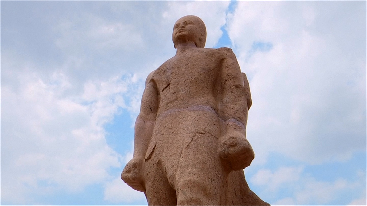 В Египте восстановили две статуи фараона Рамсеса II