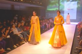 Свадьба в сезон дождей на Неделе моды в Индии