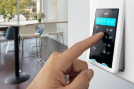 Освещением можно управлять дистанционно