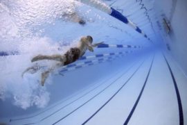 Чем полезны посещения бассейна