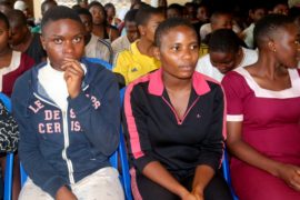 Почти всех похищенных камерунских школьников отпустили