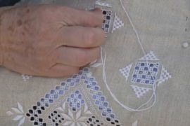 На Кипре умирает 600-летняя традиция вышивки лефкаритика