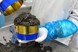 Перед Рождеством производство чёрной икры на подъёме