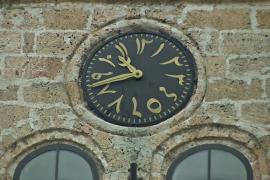 Старинные часы в Сараеве по-прежнему показывают необычное время
