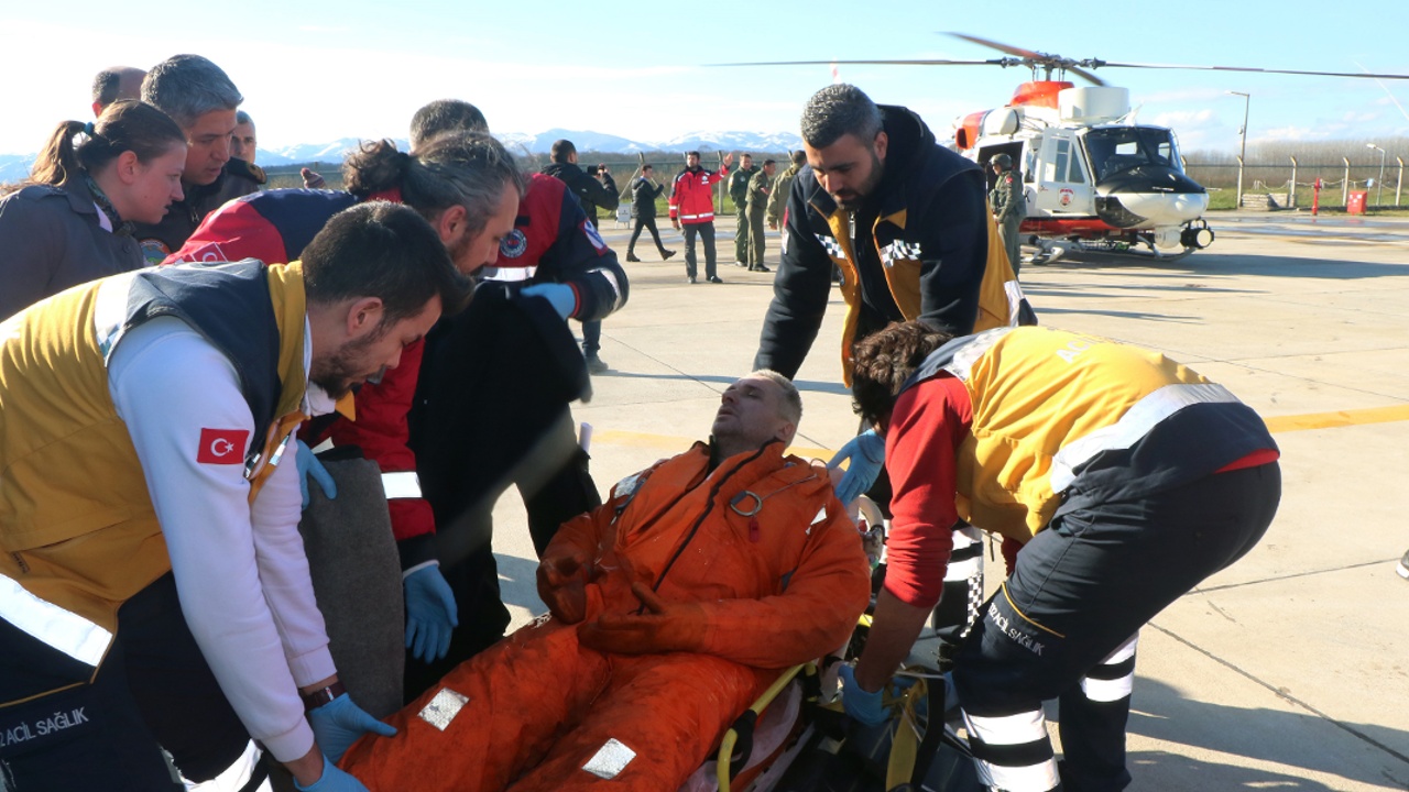 У побережья Турции затонуло грузовое судно: 6 человек погибли