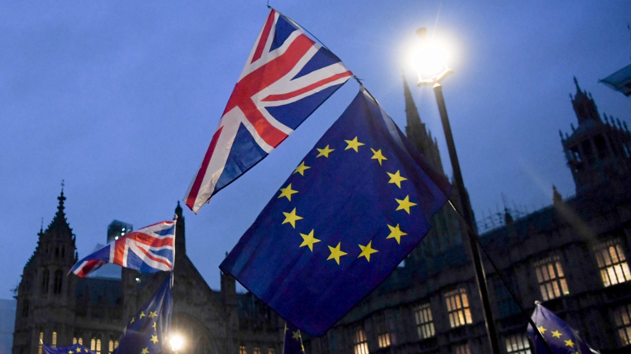 Парламент Великобритании отклонил договор о «брексите»