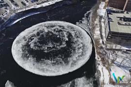 На реке в США вращается 90-метровый ледяной диск