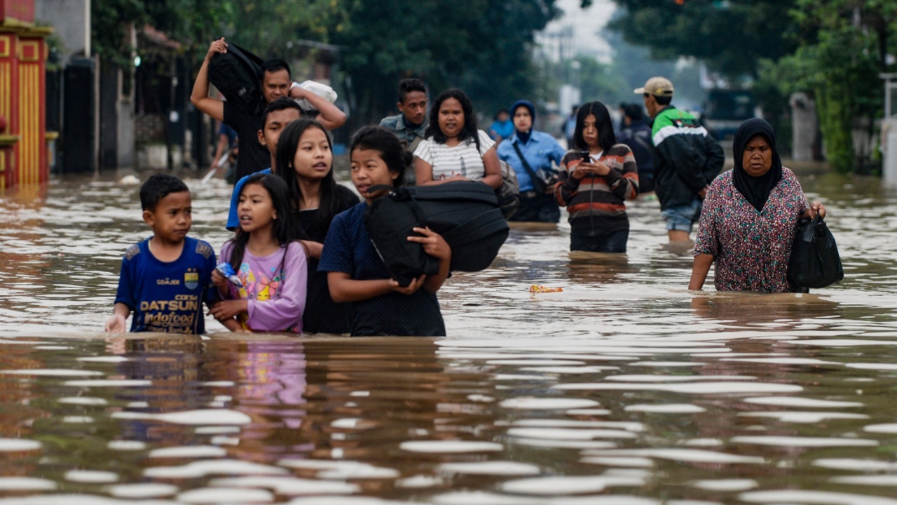 Наводнения в индонезийской провинции Папуа: жертв уже более 60