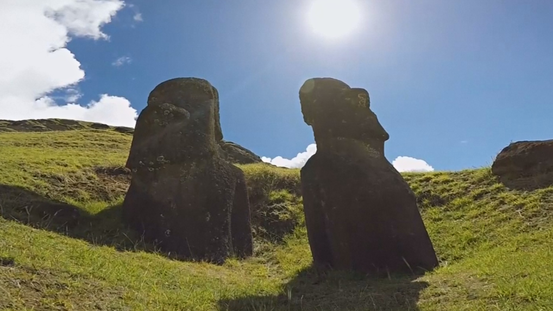 Остров Пасхи требует вернуть древнюю статую