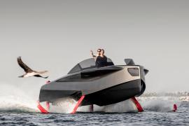 «Летающую яхту» показали в Дубае