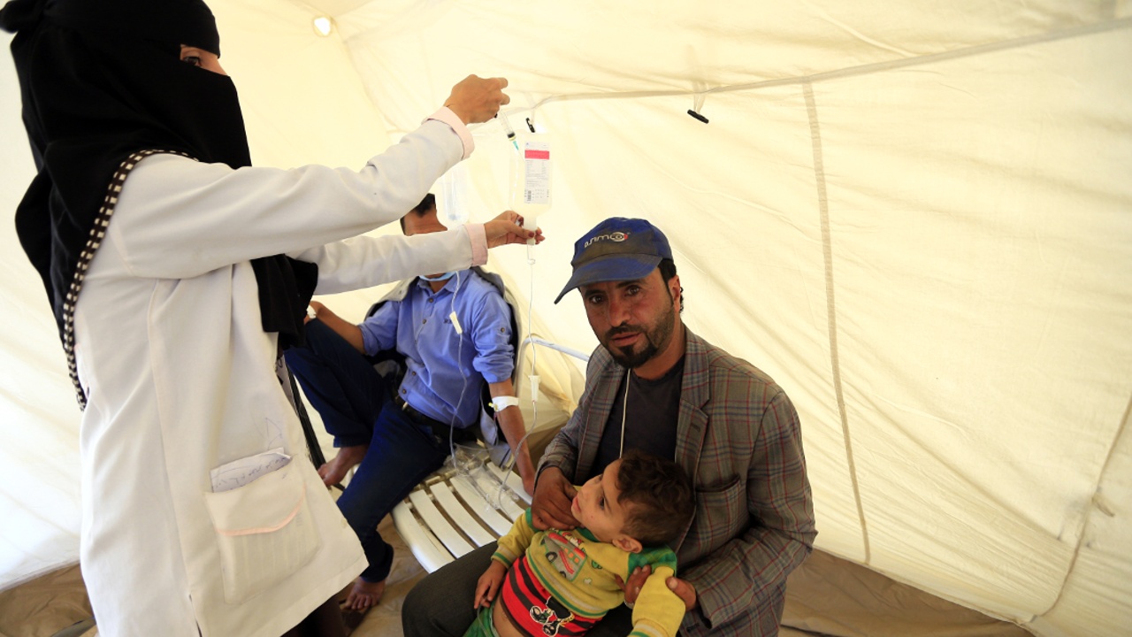 ООН: в Йемене холера распространяется с быстротой лесного пожара
