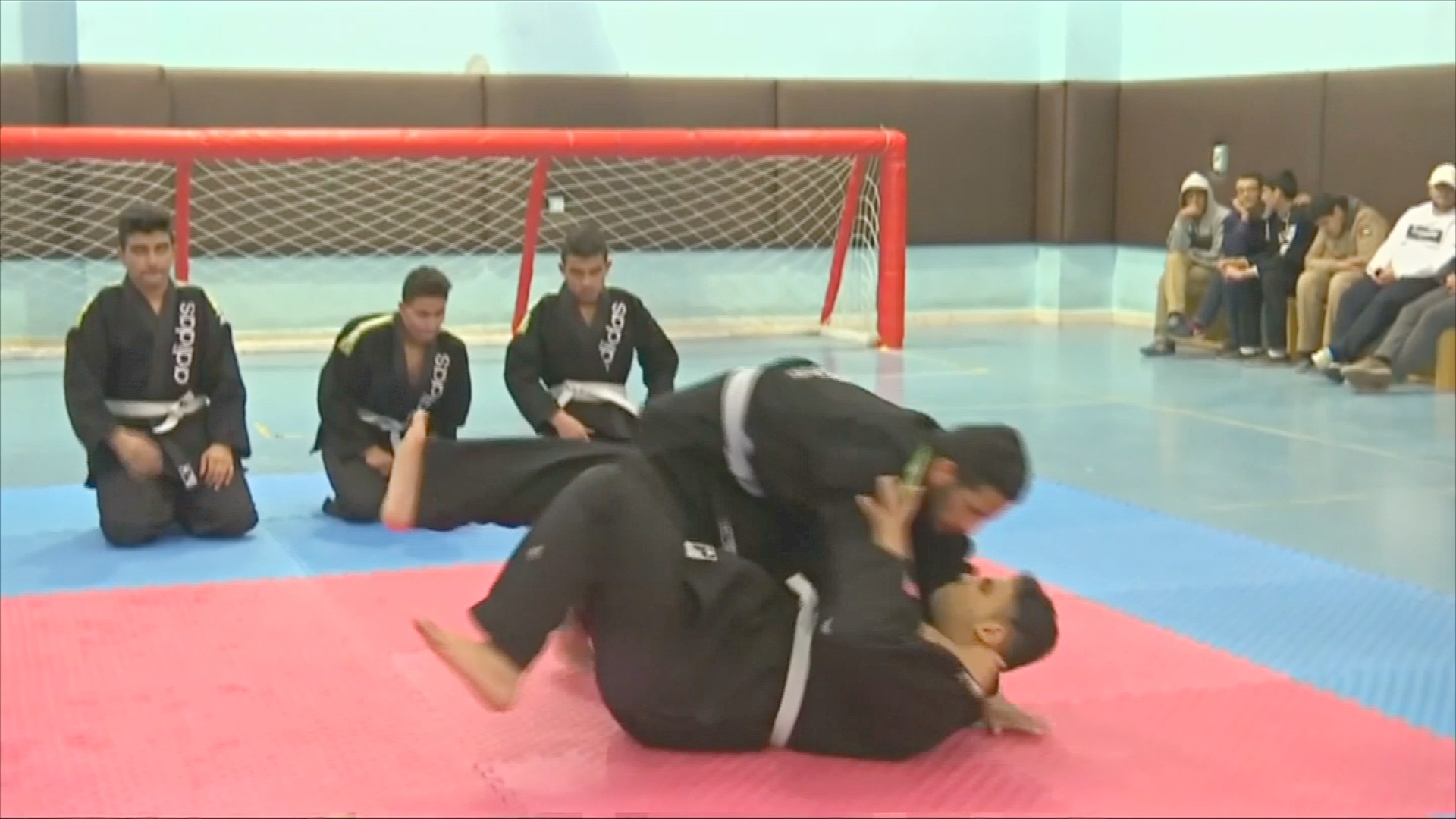 В Иордании слепых атлетов обучают боевому искусству джиу-джитсу