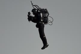 В Нью-Йорке испытали летающий костюм, напечатанный на 3D-принтере