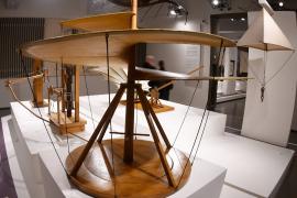 Инженерные изобретения Леонардо да Винчи представили в Риме