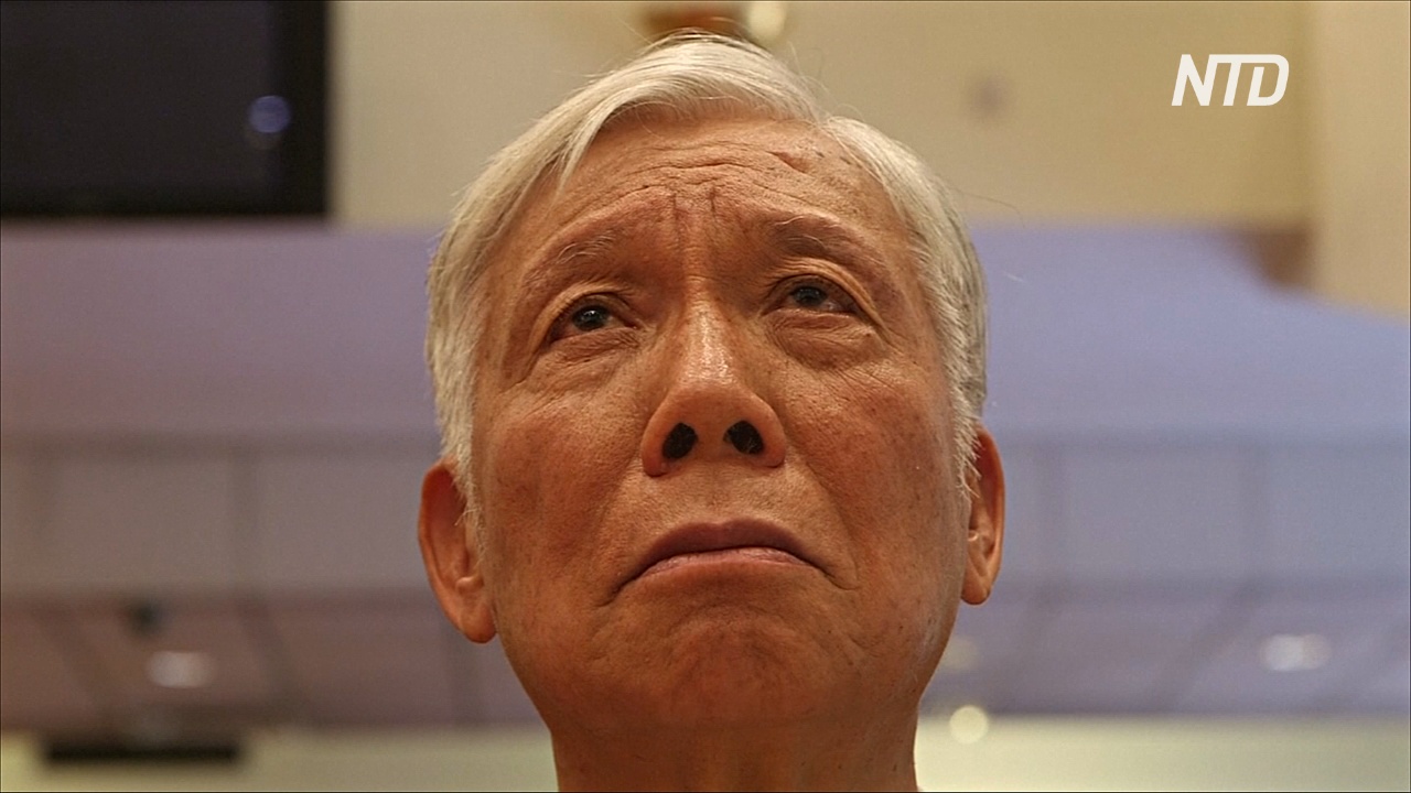 Гонконгский активист и священник говорит, что в Китае ситуация ухудшается